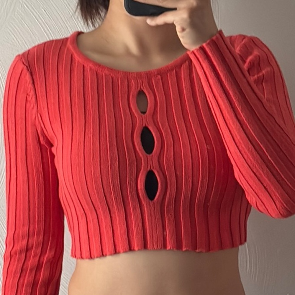 Kendall & Kylie Red Ribbed Cut Out Crop Blouse